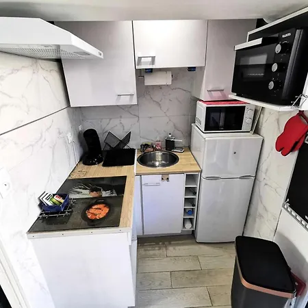 Etoile Du Sud - 2 Pieces 4 Personnes Port Leucate. Ref: 2ets_21 Mae-2401 לאוקאט